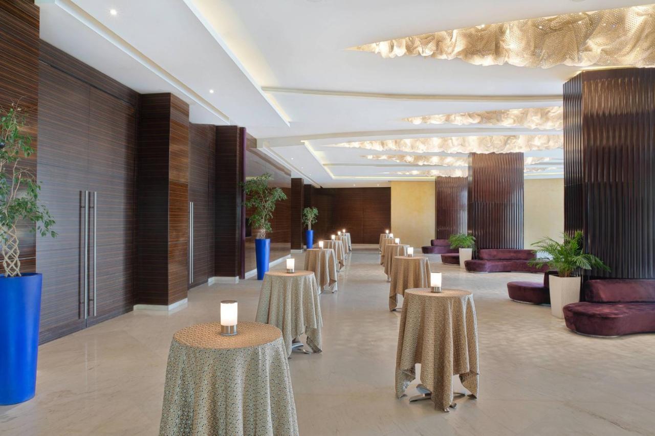 Jw Marriott Hotel Riaad Buitenkant foto
